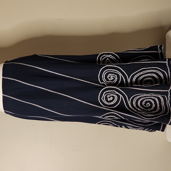 Take A Look About Alberto Makali Skirt